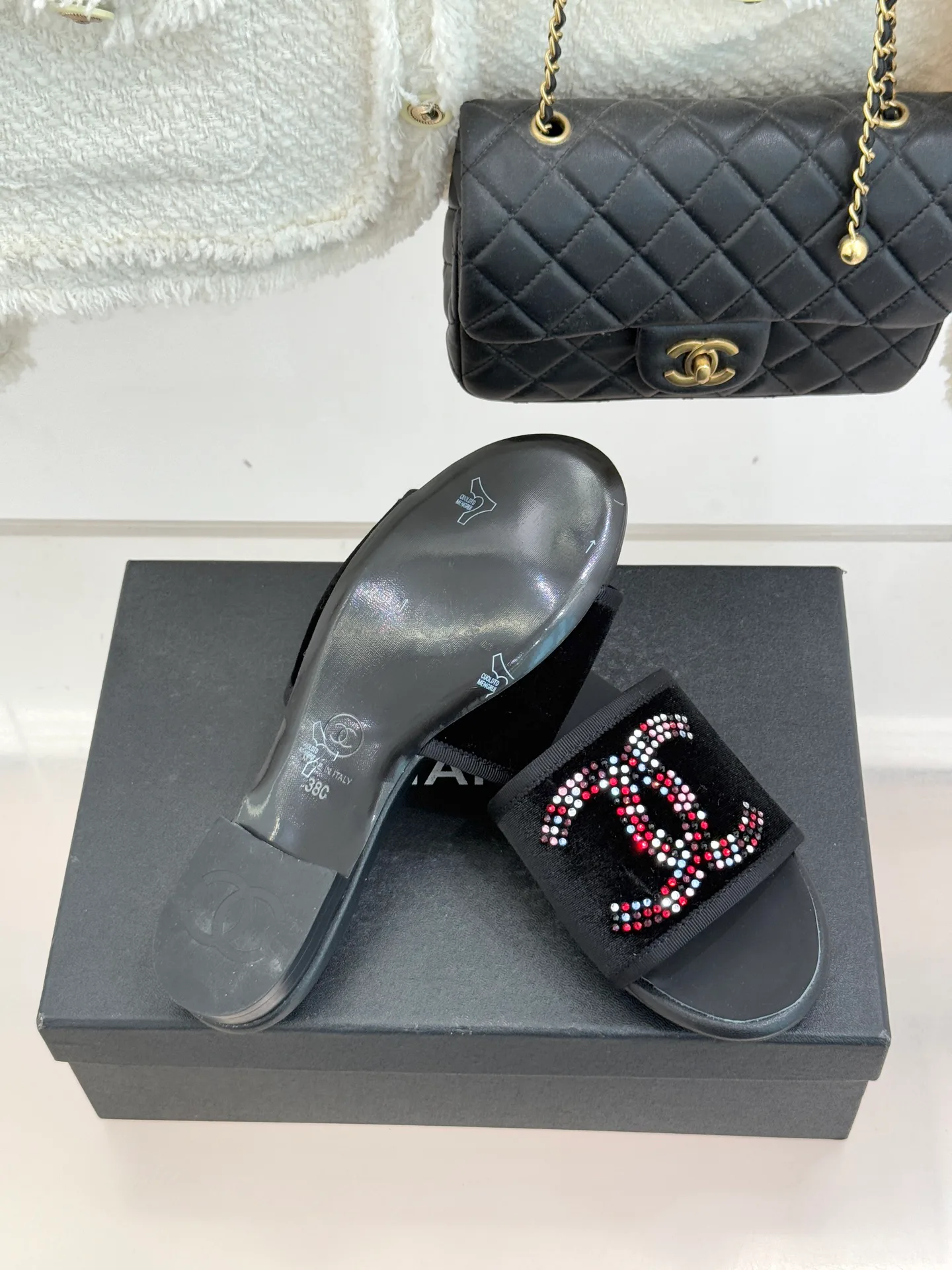 Шлепанцы Женские Chanel 11214893