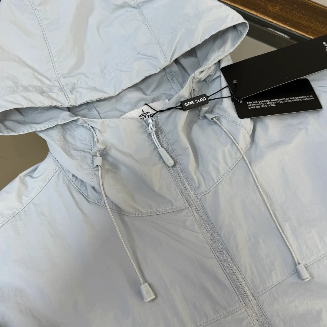 Куртки И Пуховики Мужские Stone Island 17286039