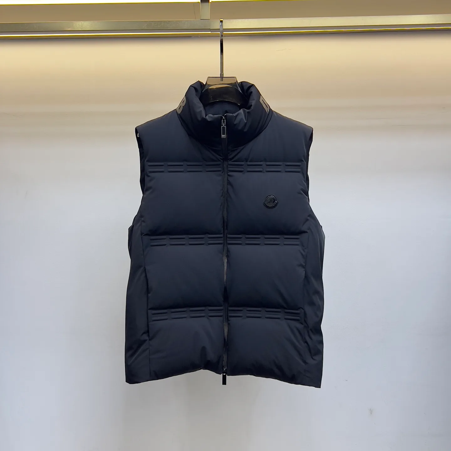 Жилеты Женские Moncler 844103
