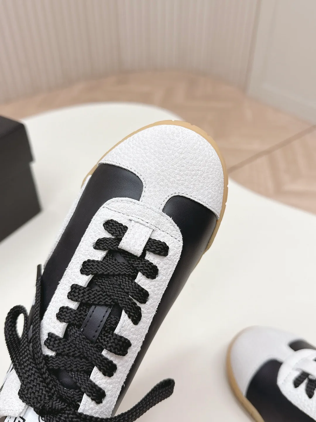 Кроссовки Женские Chanel 11576033