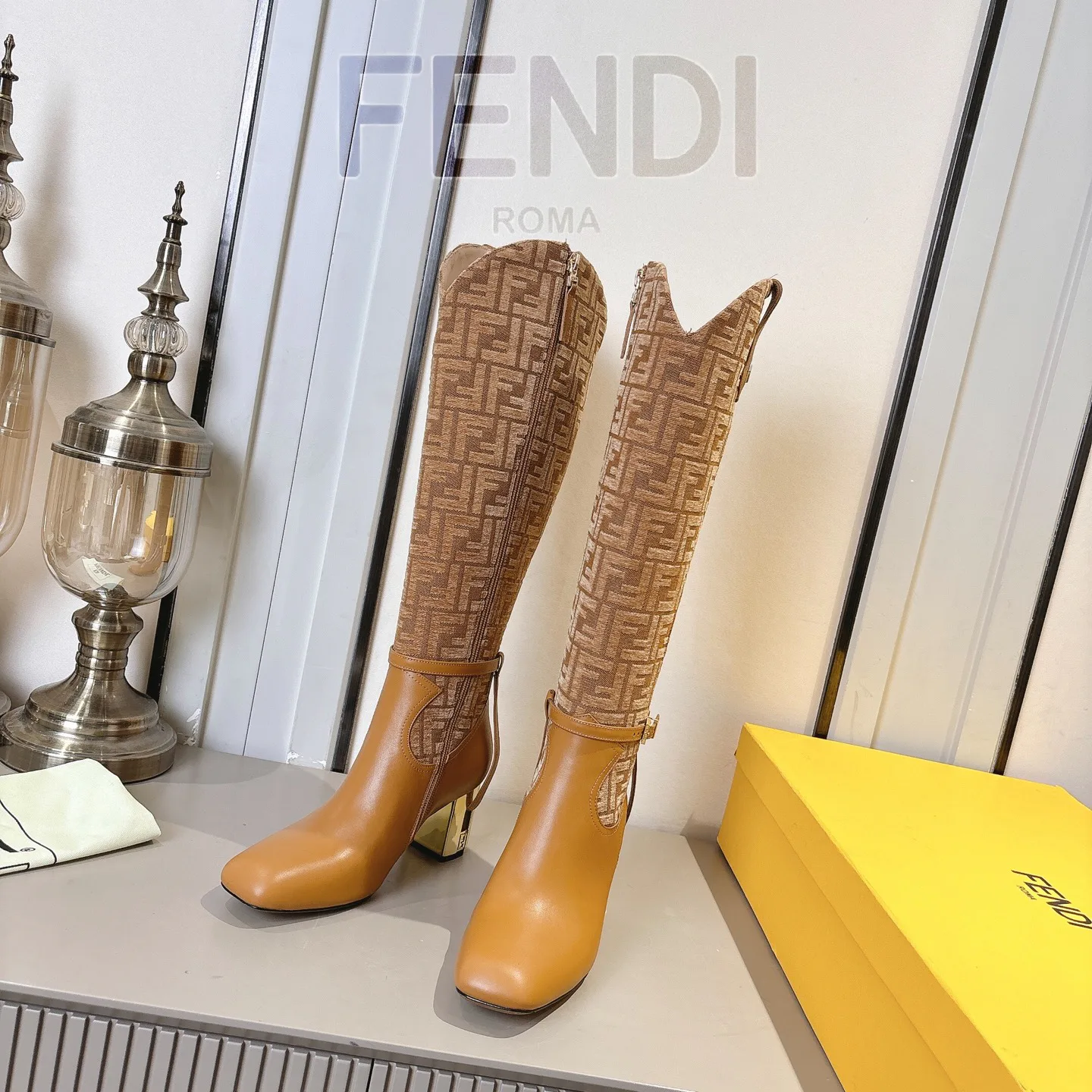 Сапоги Женские Fendi 18247884