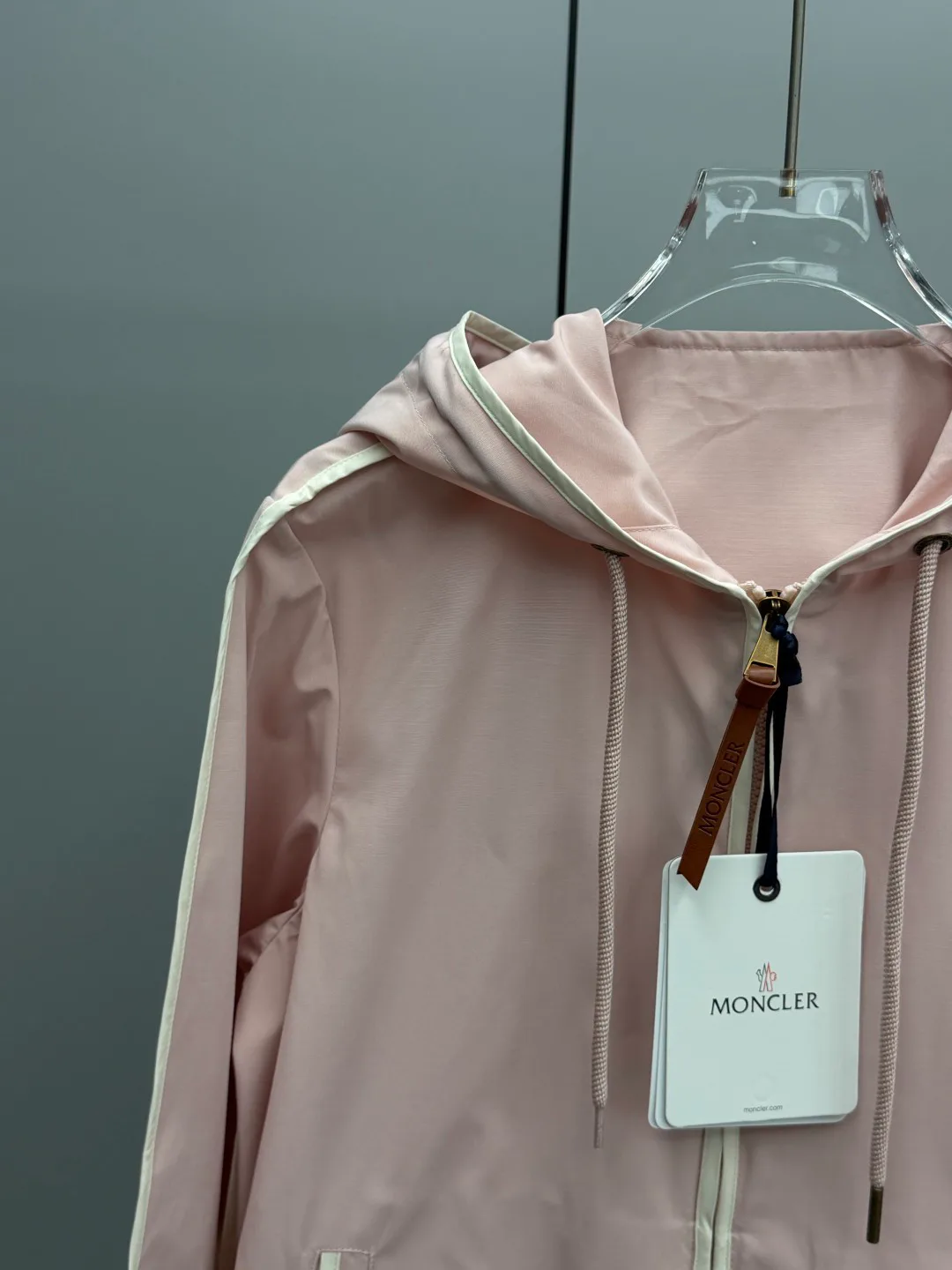 Куртки И Пуховики Женские Moncler 11696921