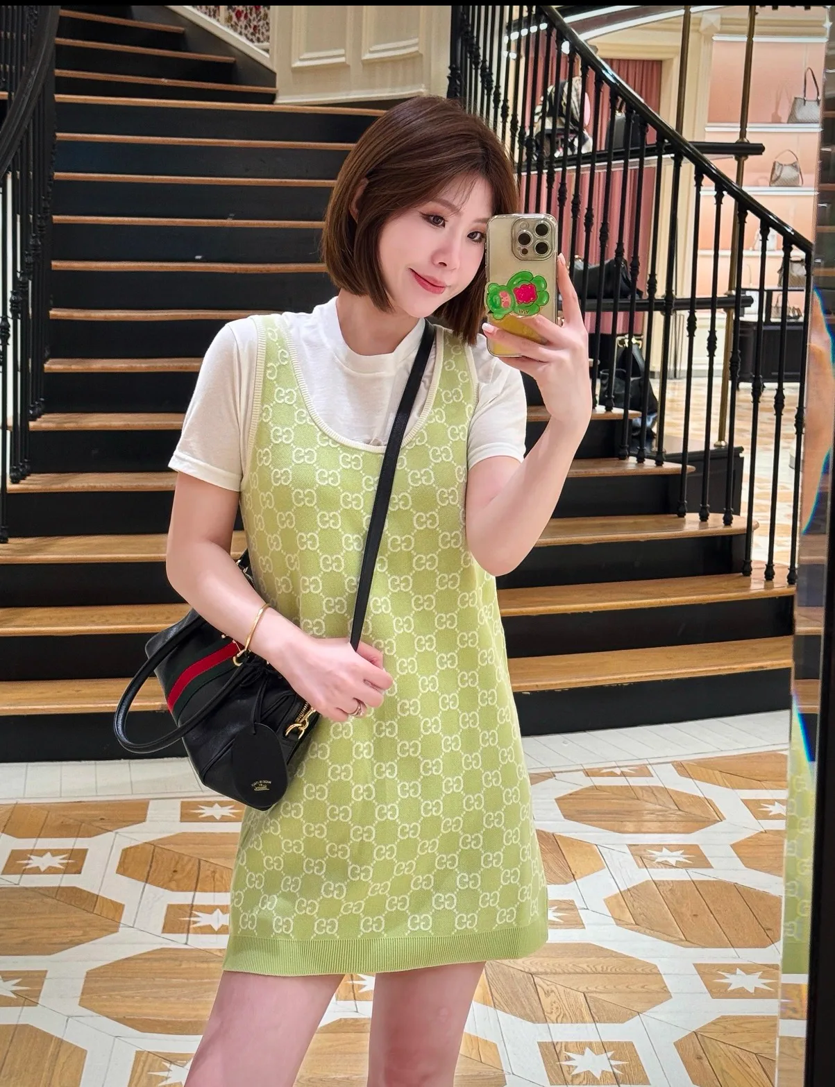 Платья Женские Gucci 11742511