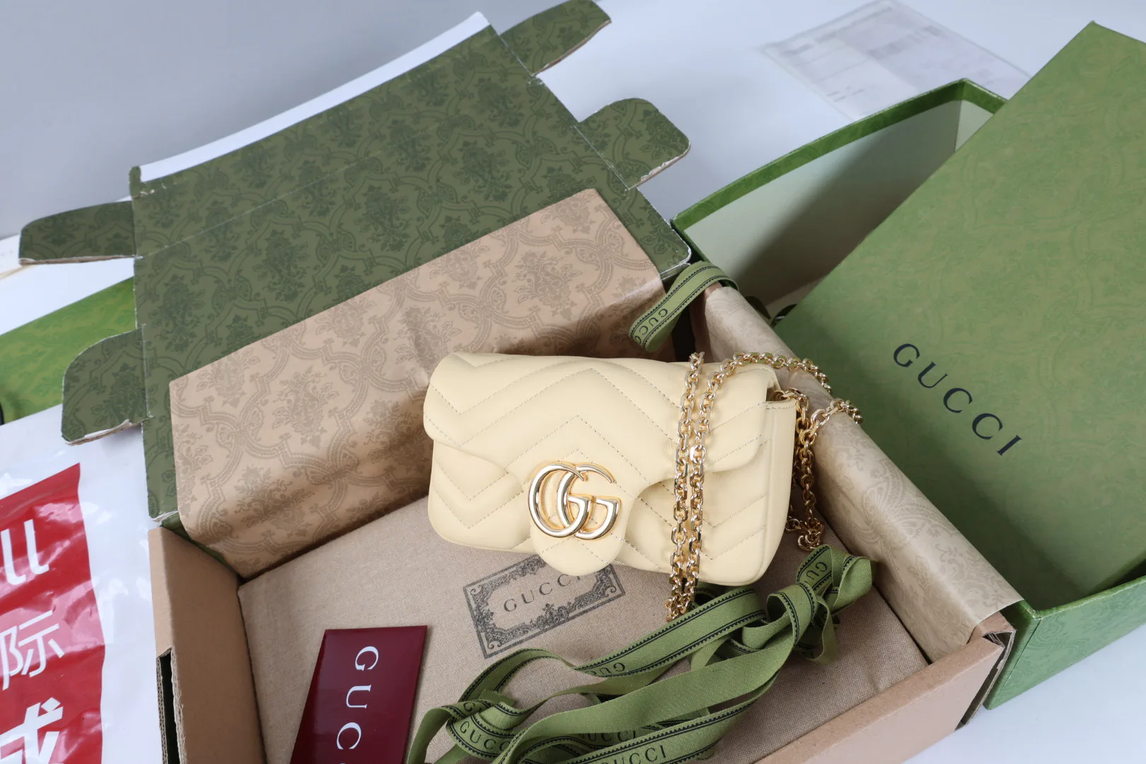 Классические Сумки Женские Gucci 18005070