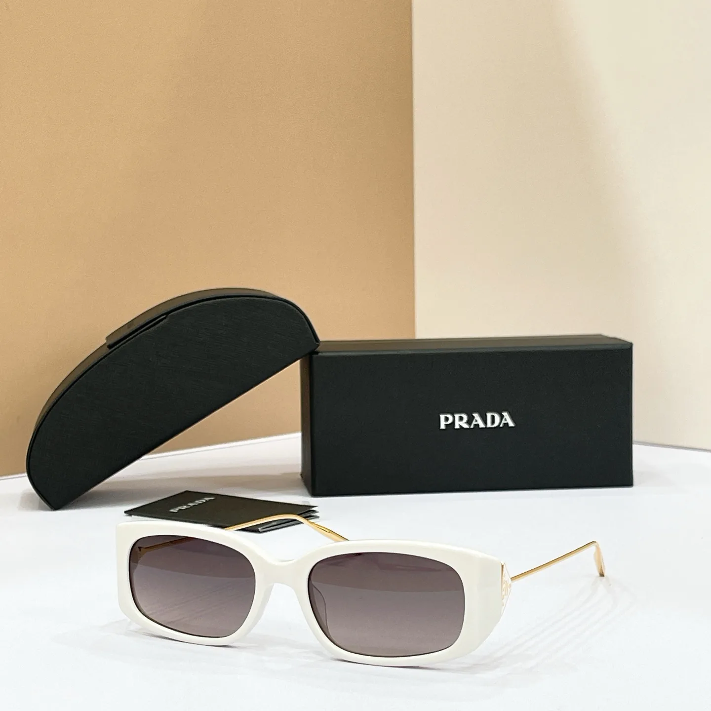 Очки Prada 17428198