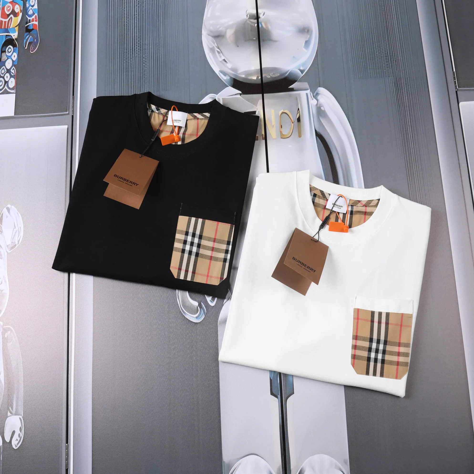 Футболки Женские Burberry 5060