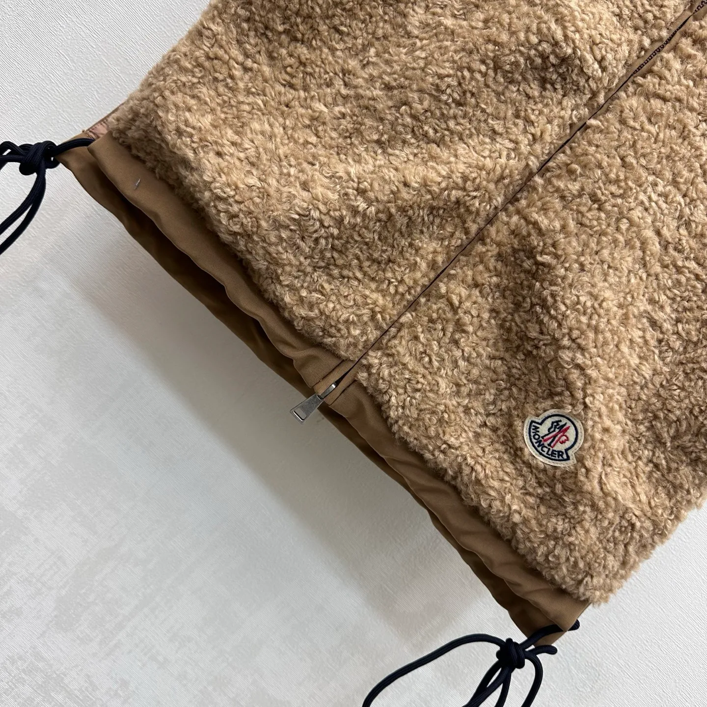 Жилеты Женские Moncler 18279122