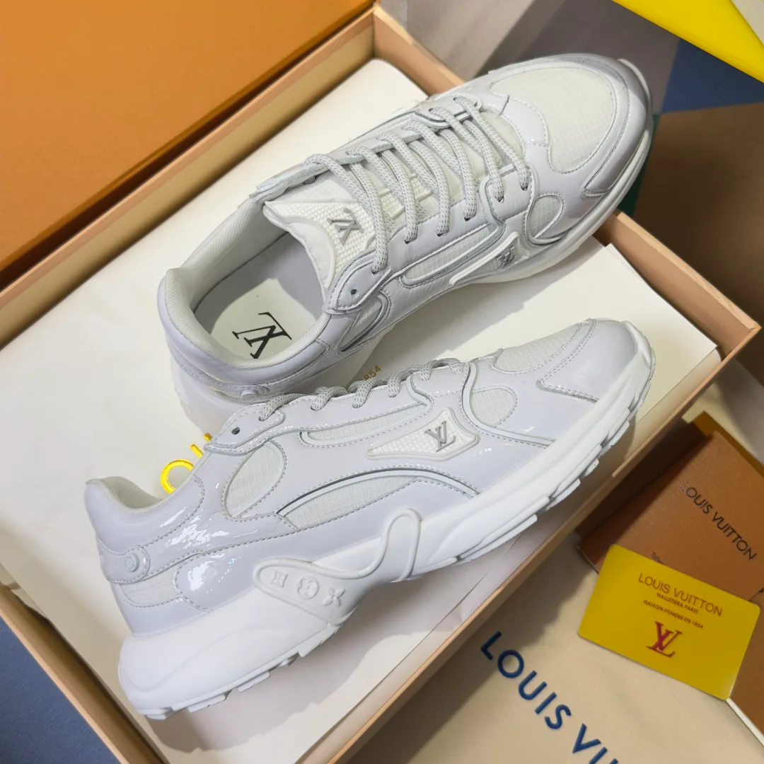 Кроссовки Женские Louis Vuitton 11646814