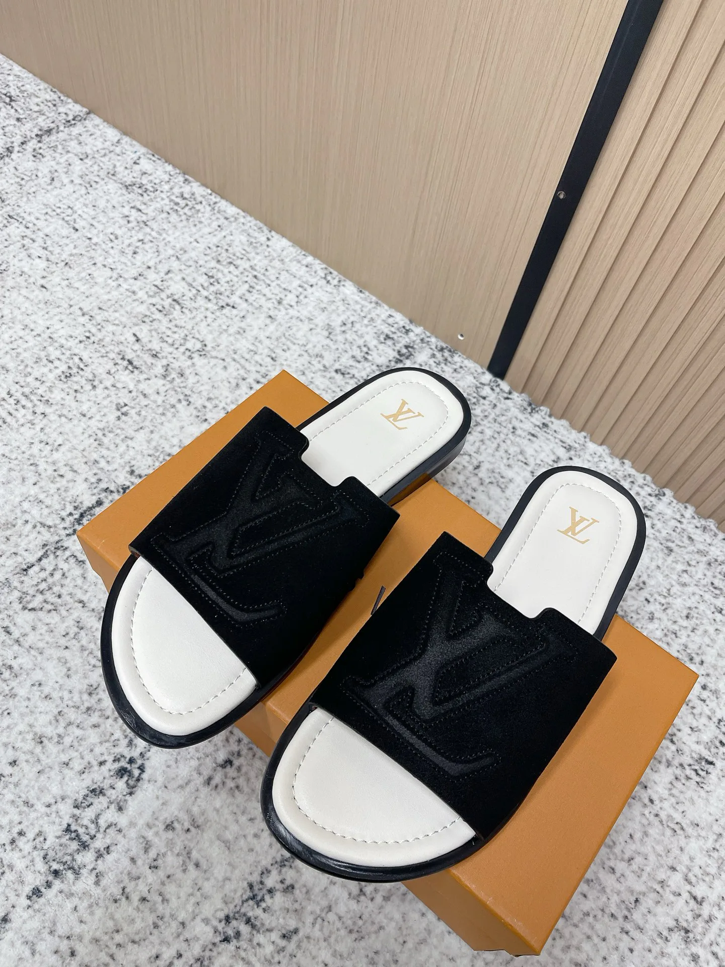 Сандалии Мужские Louis Vuitton 12785794