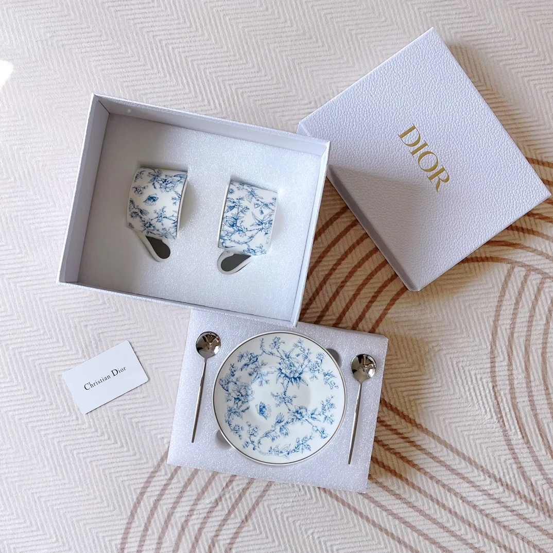 Посуда Christian Dior 11929372