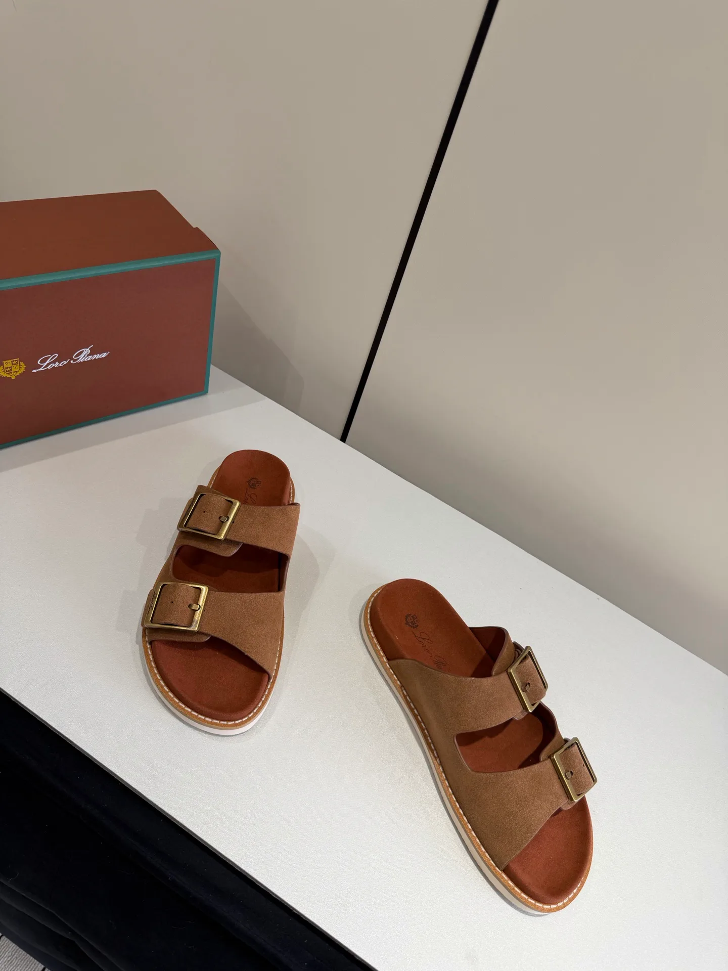 Шлепанцы Мужские Loro Piana 17464197