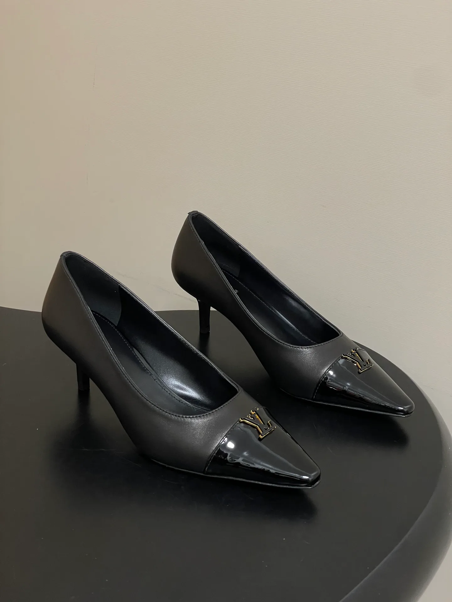 Туфли Женские Louis Vuitton 12755662