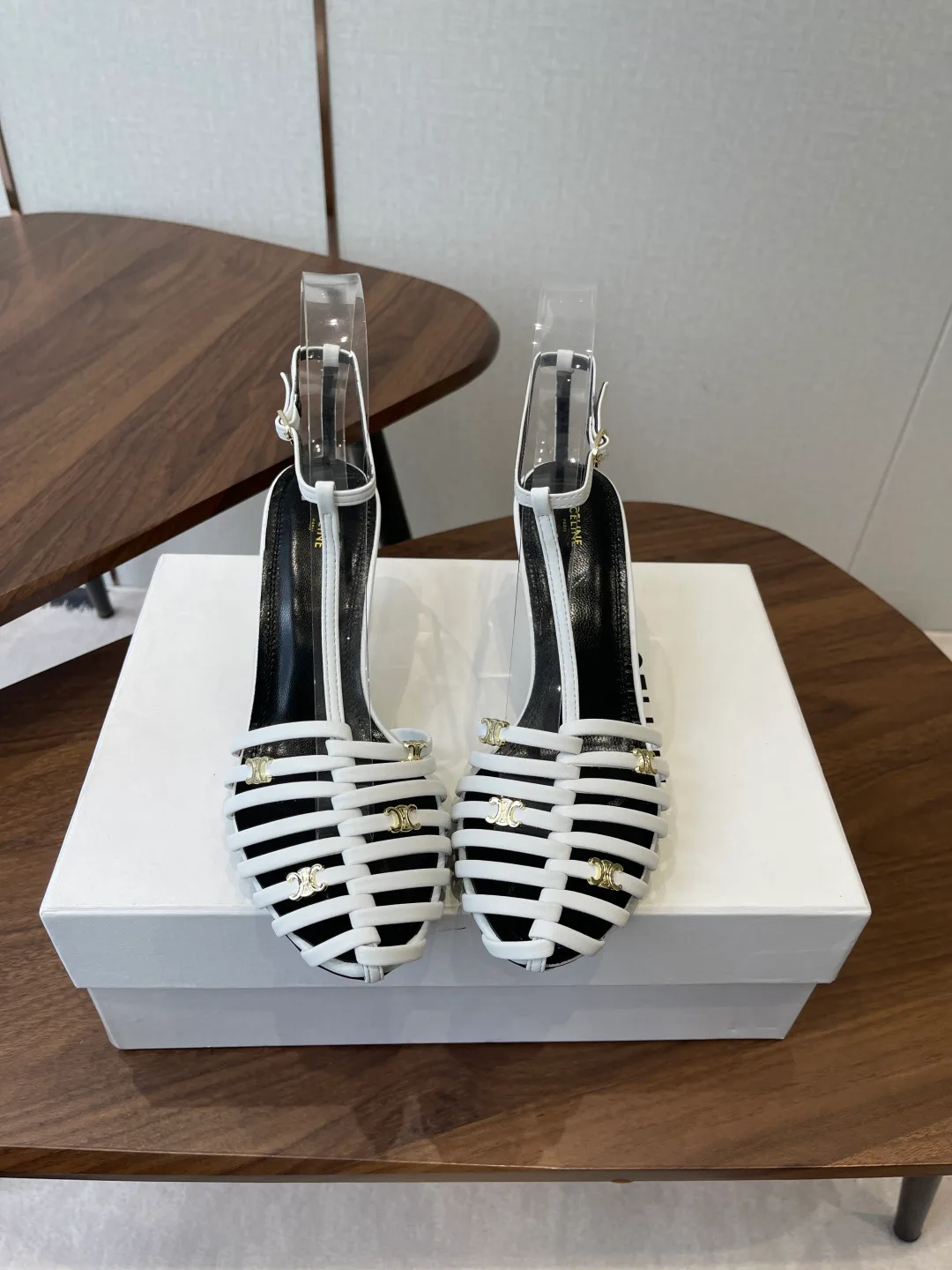 Босоножки Женские Celine 11645189