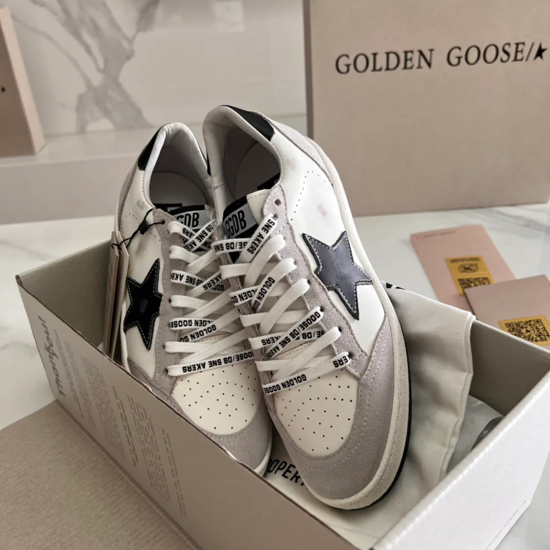 Кроссовки Женские Golden Goose 16995677