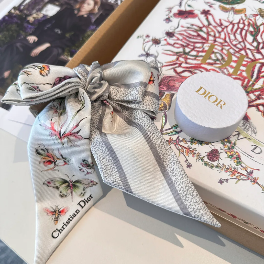 Платки Christian Dior 18003416
