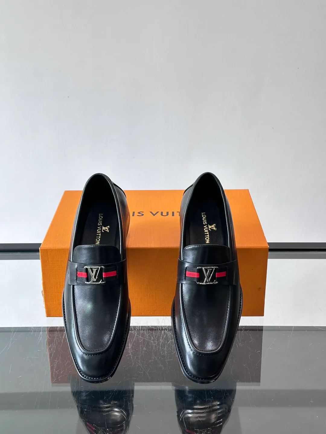 Лоферы И Туфли Мужские Louis Vuitton 1310899