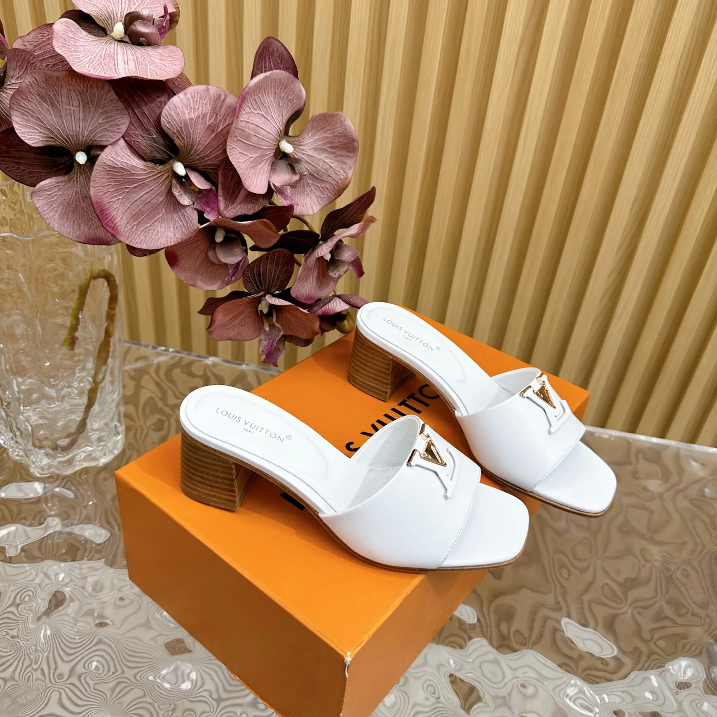 Босоножки Женские Louis Vuitton 629251