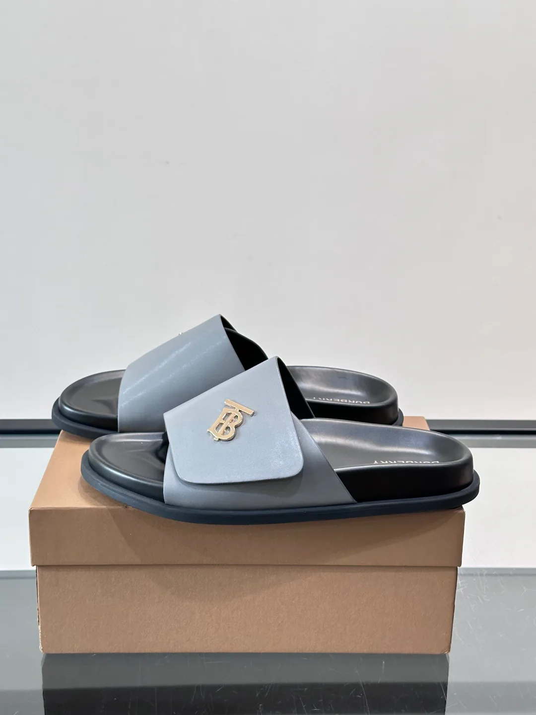 Сандалии Мужские Burberry 13452918