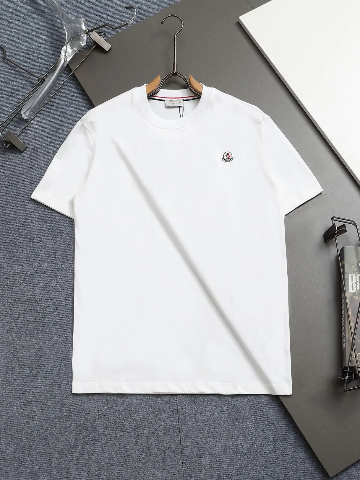 Футболки Женские Moncler 1617507