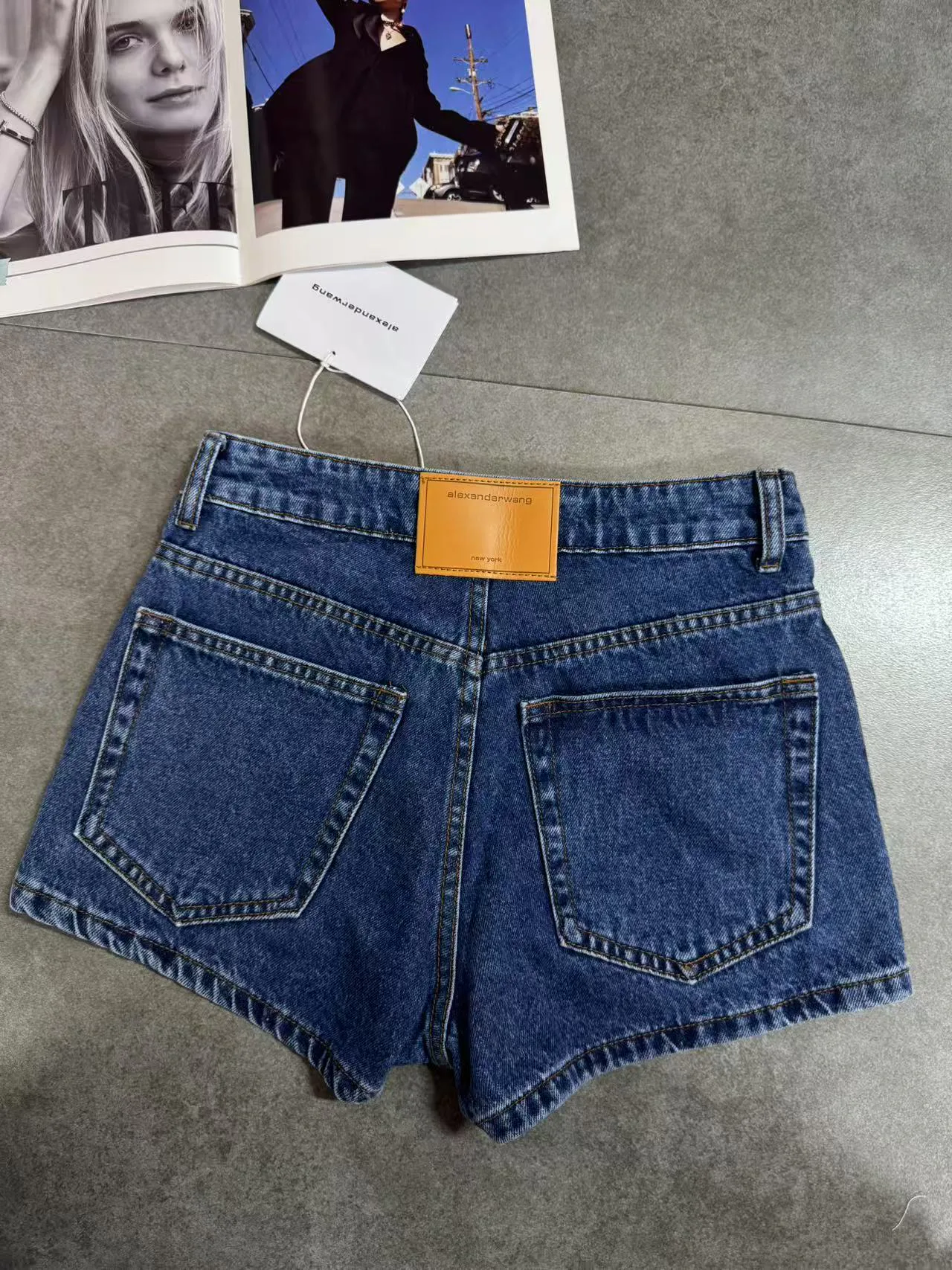 Шорты Женские Alexander Wang 29695