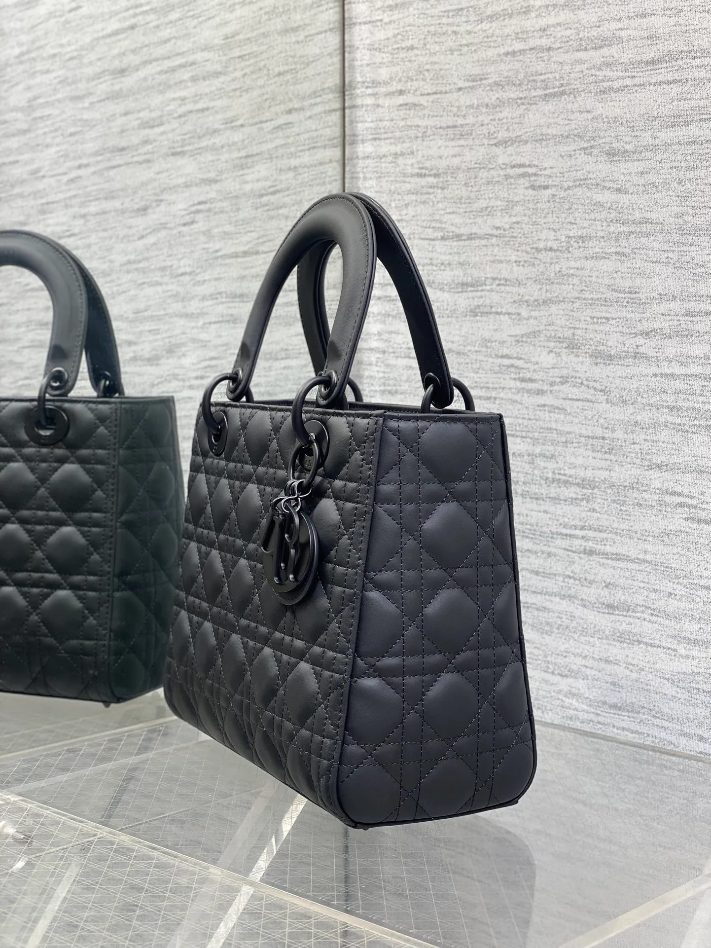 Классические Сумки Женские Christian Dior 11685140
