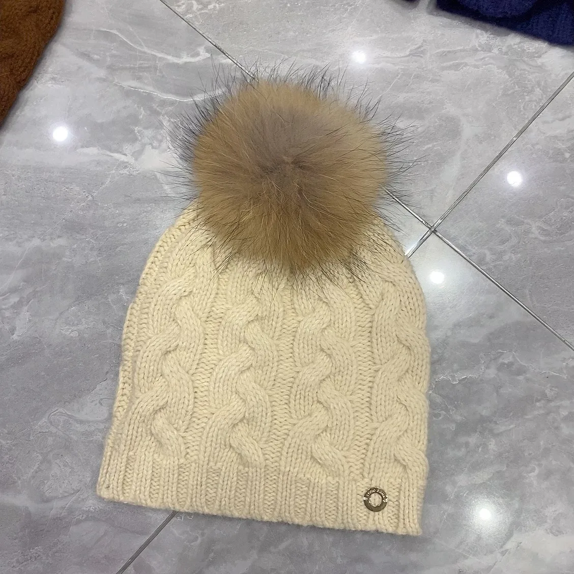 Головные Уборы Loro Piana 250270