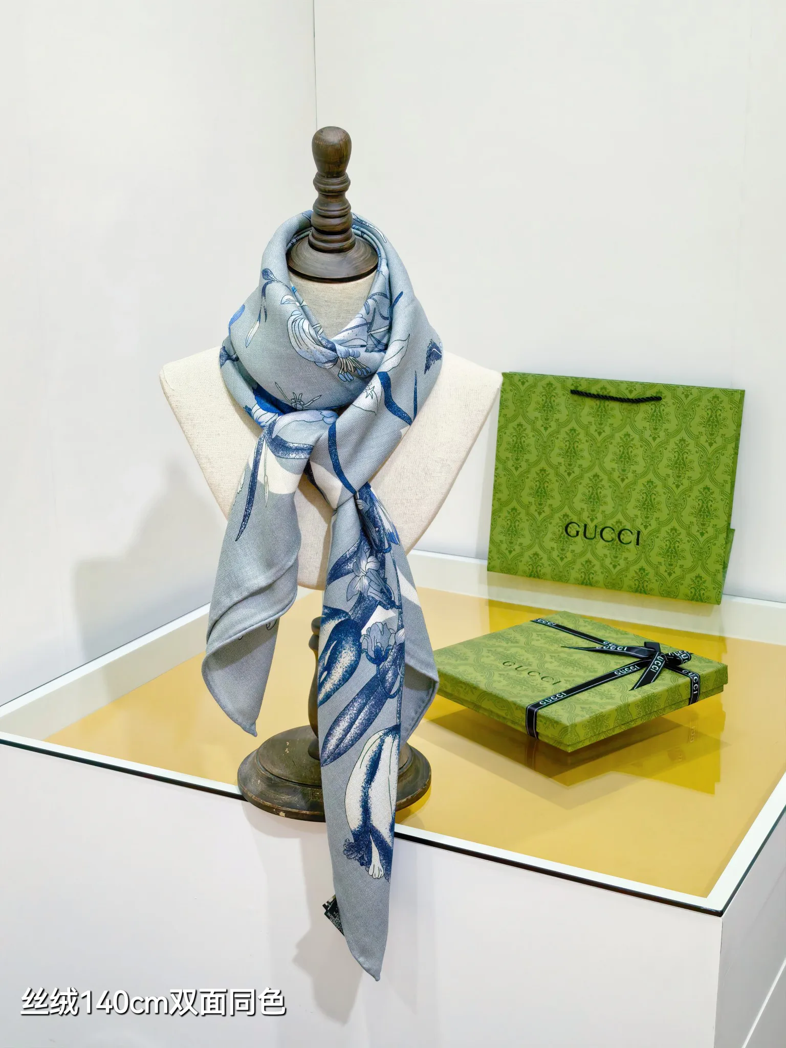 Платки Gucci 195188
