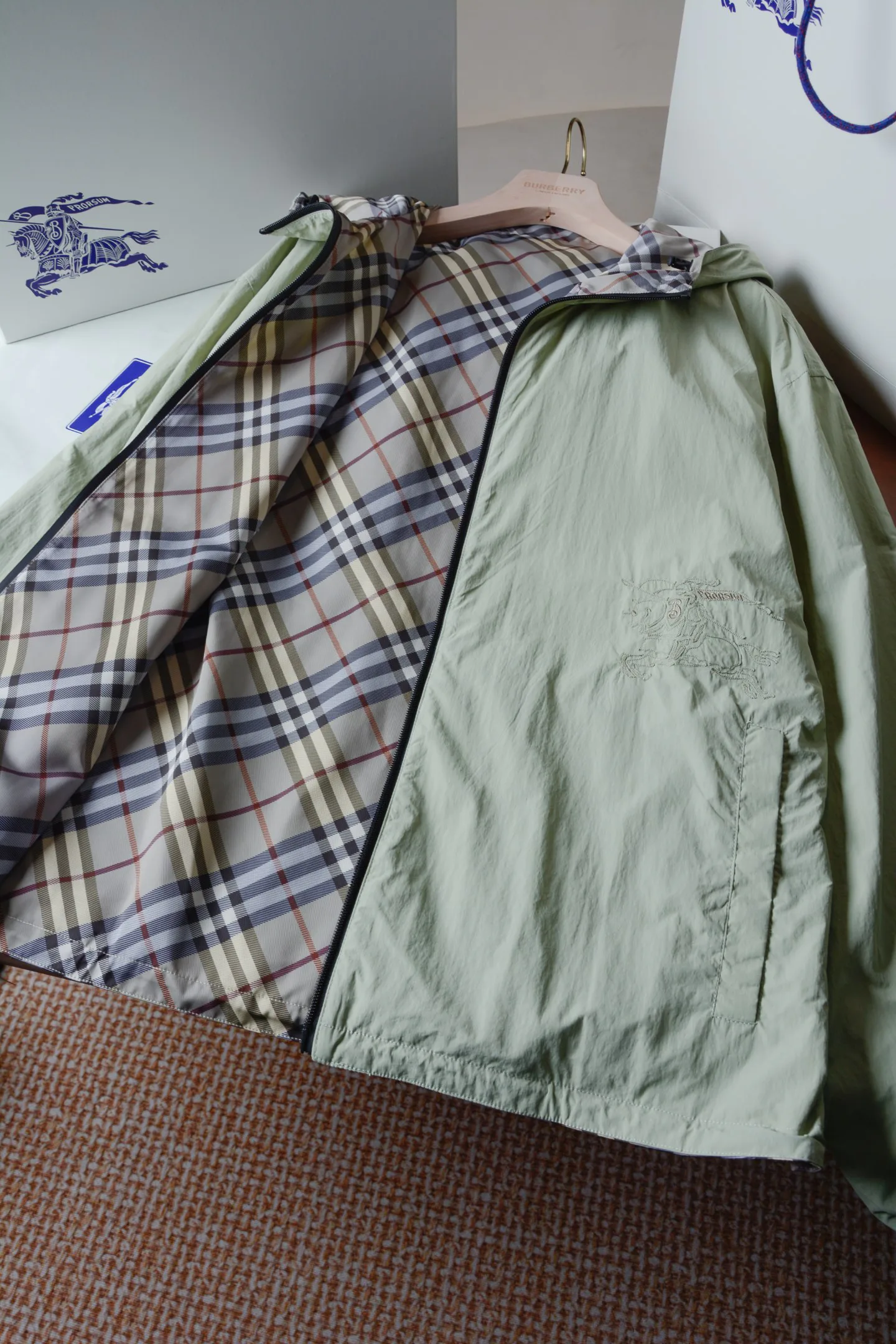 Куртки И Пуховики Мужские Burberry 13432980