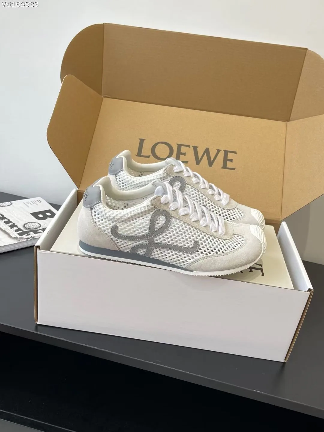 Кроссовки Женские Loewe 13080149