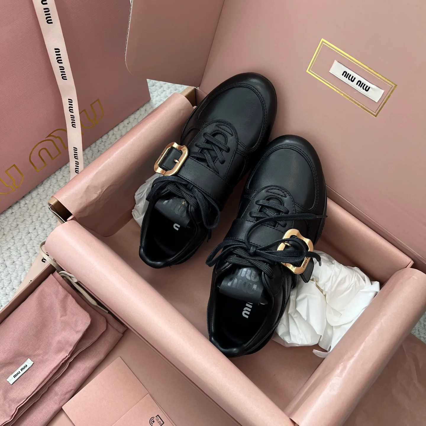 Кроссовки Женские Miu Miu 399013