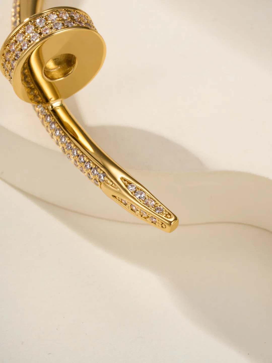 Бижутерия Cartier 18231021