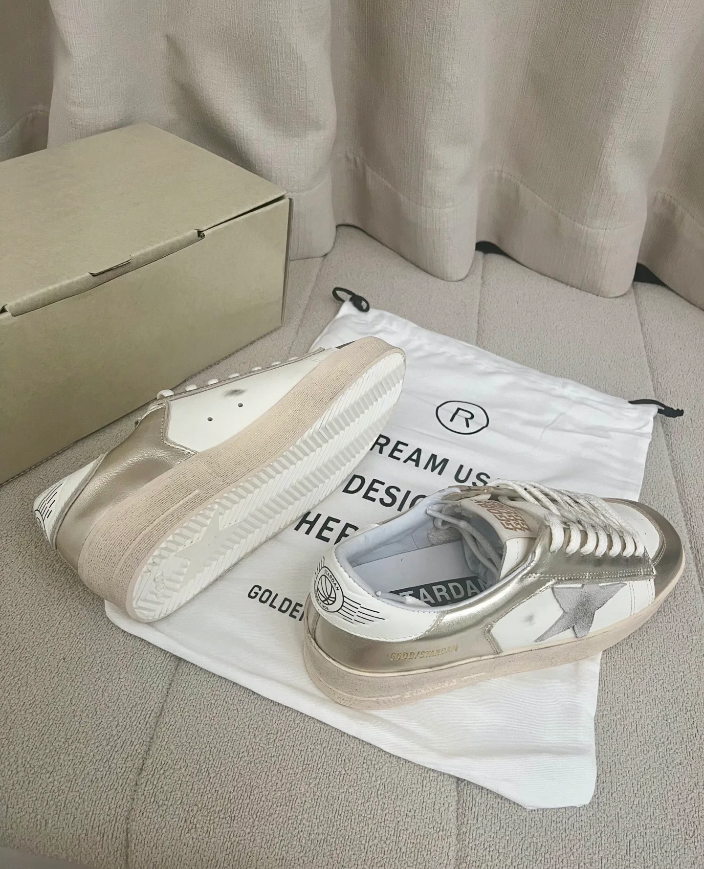 Кроссовки Женские Golden Goose 16941986