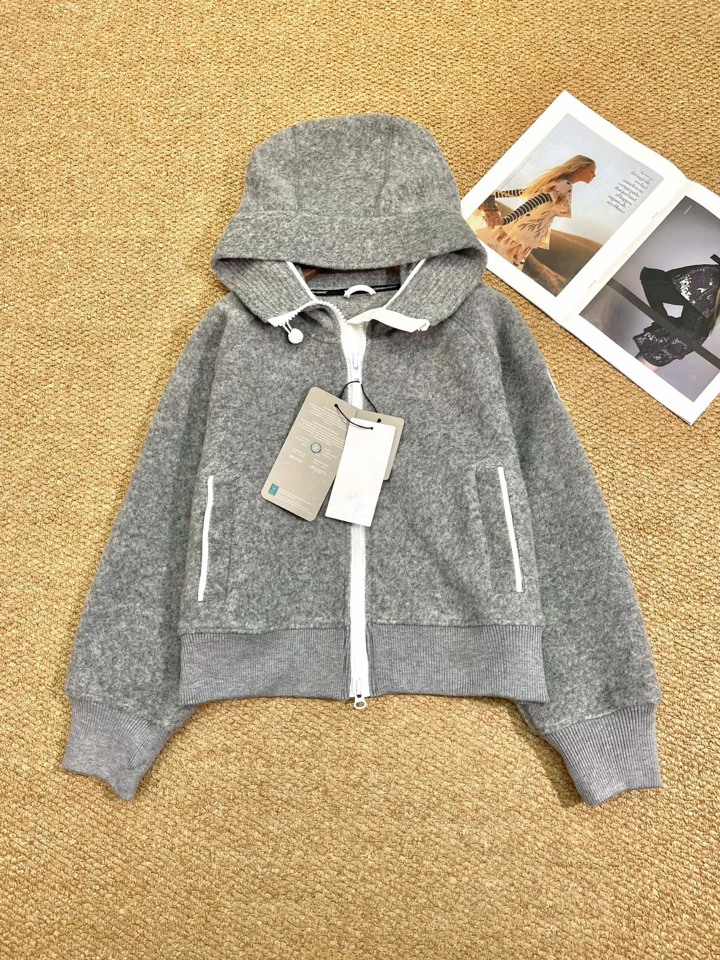 Свитшоты И Худи Женские Canada Goose 107670