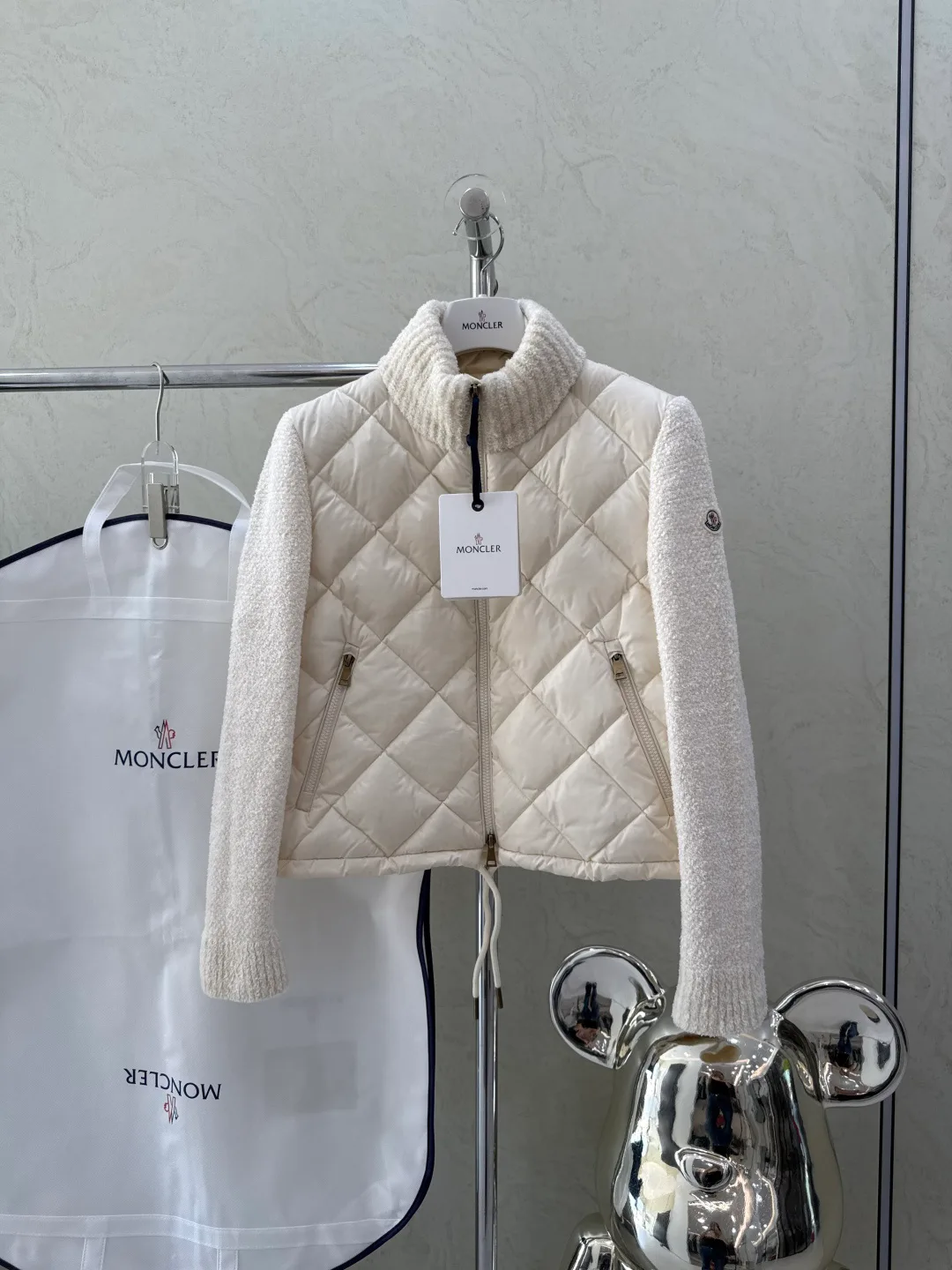 Куртки И Пуховики Женские Moncler 18539124