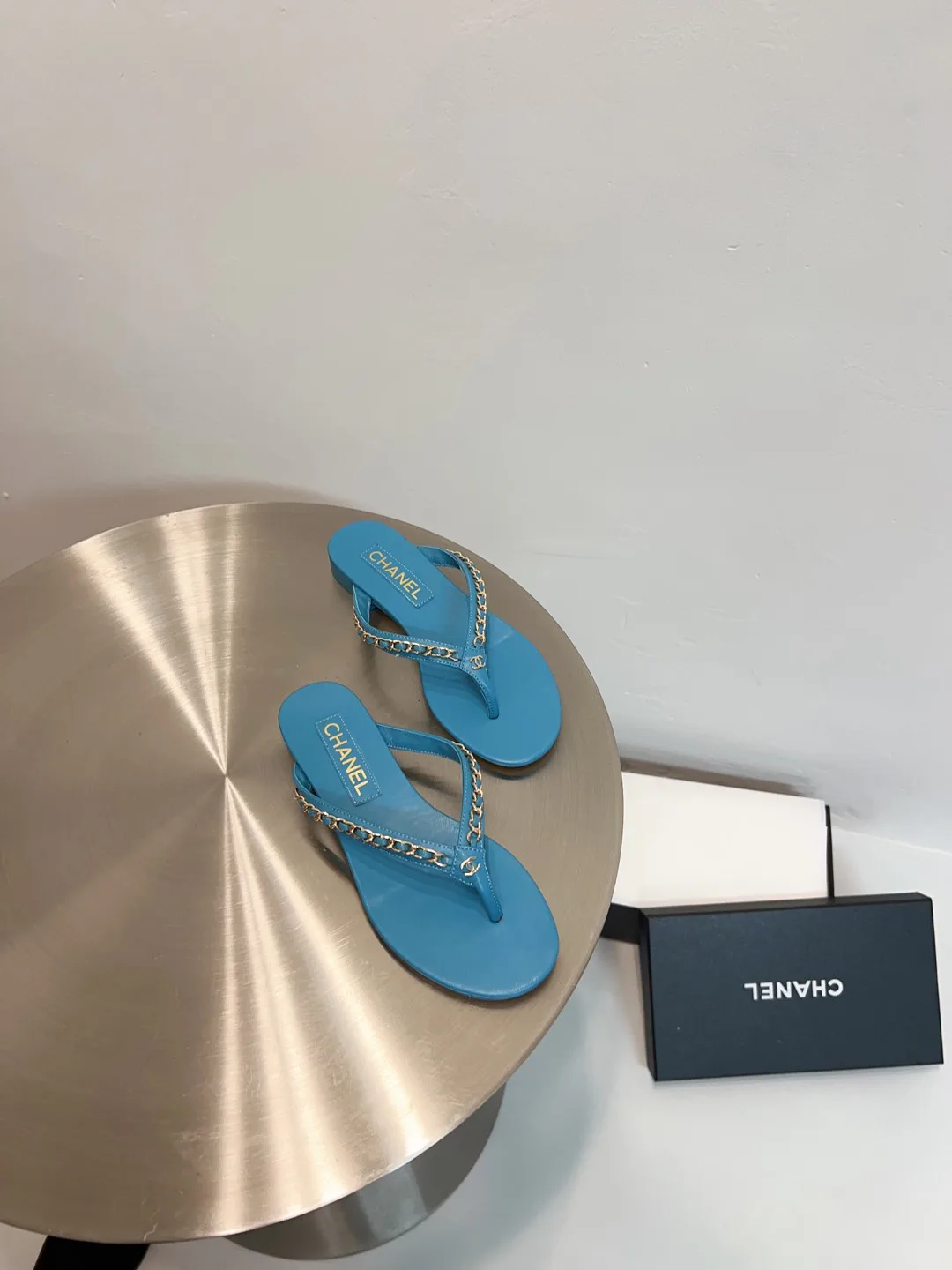 Шлепанцы Женские Chanel 18194