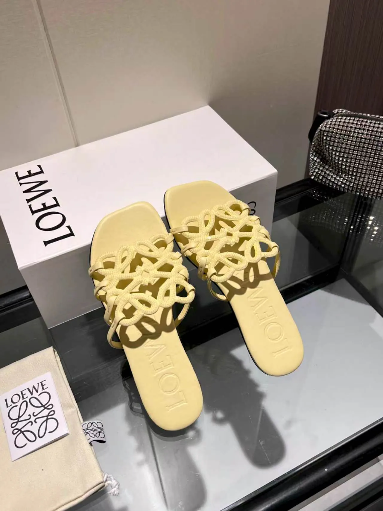 Шлепанцы Женские Loewe 13269683