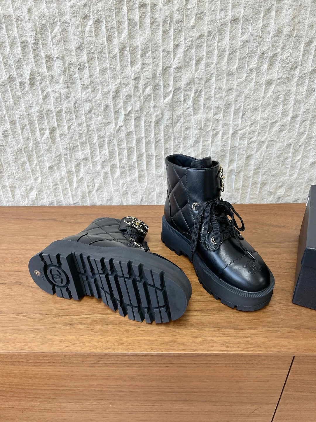 Ботинки Женские Chanel 517658