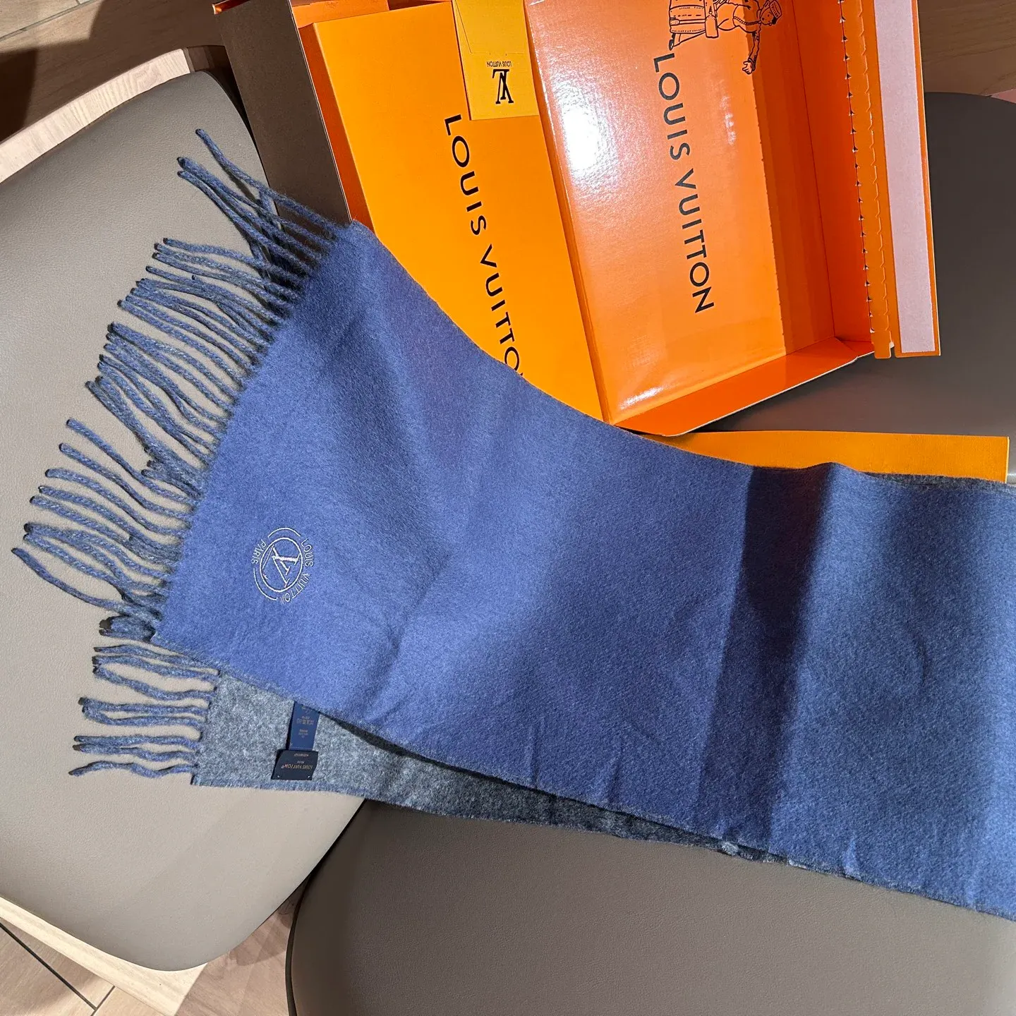 Шарфы Louis Vuitton 73123
