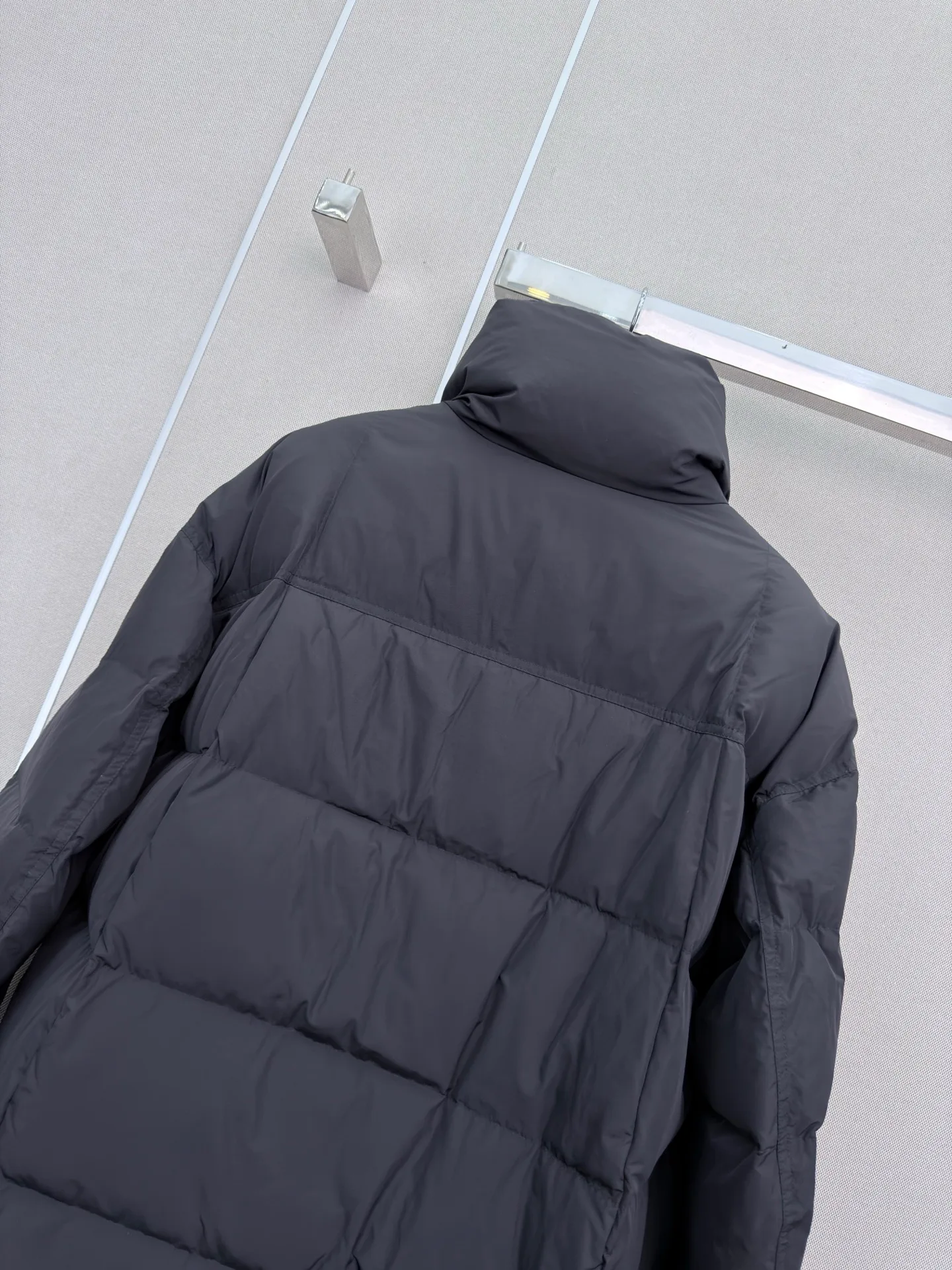 Куртки И Пуховики Женские Prada 18402405