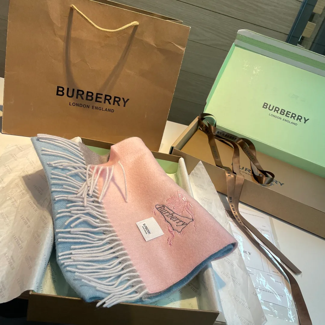 Шарфы Burberry 1973730