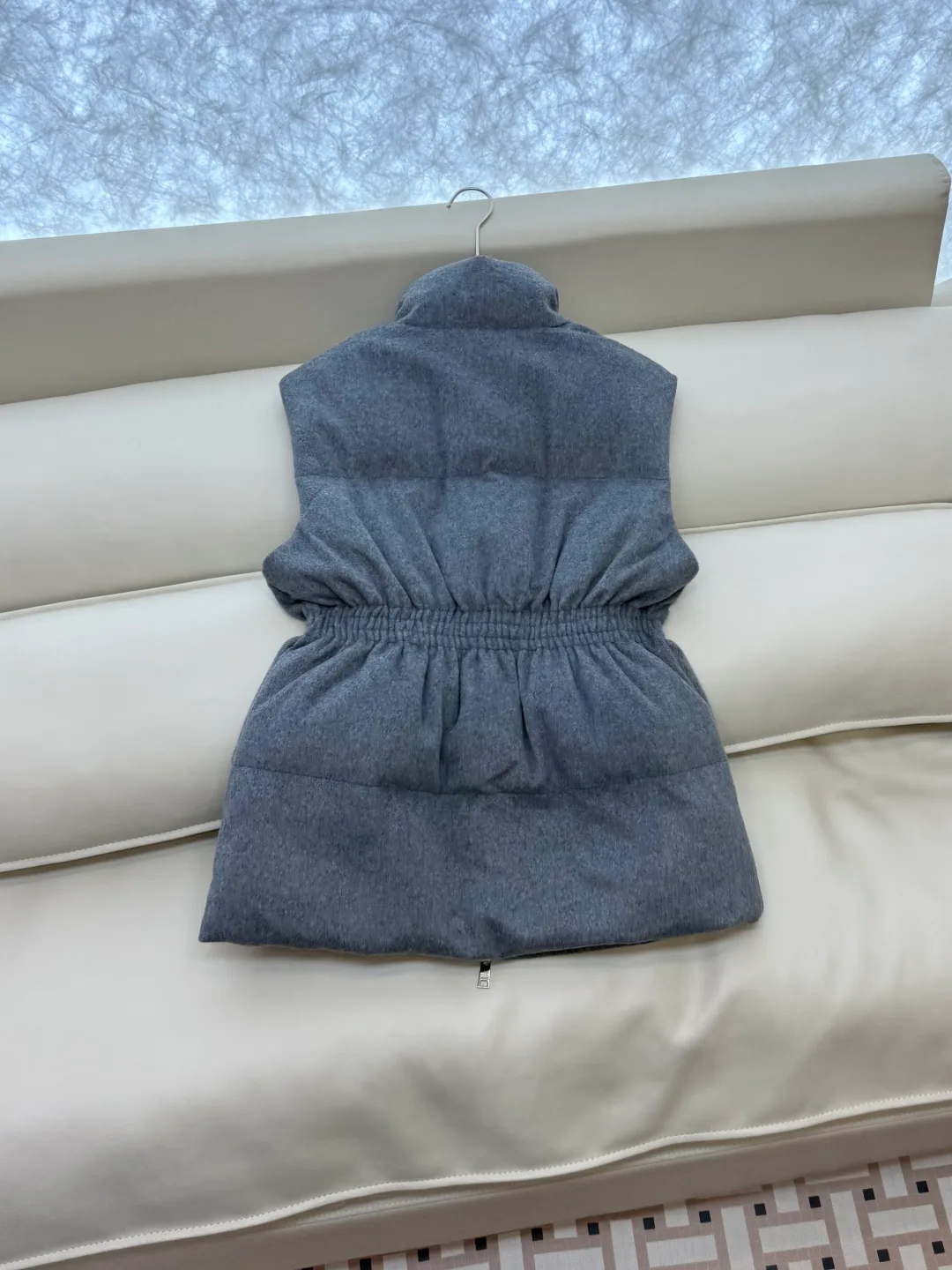 Жилеты Женские Prada 19681183