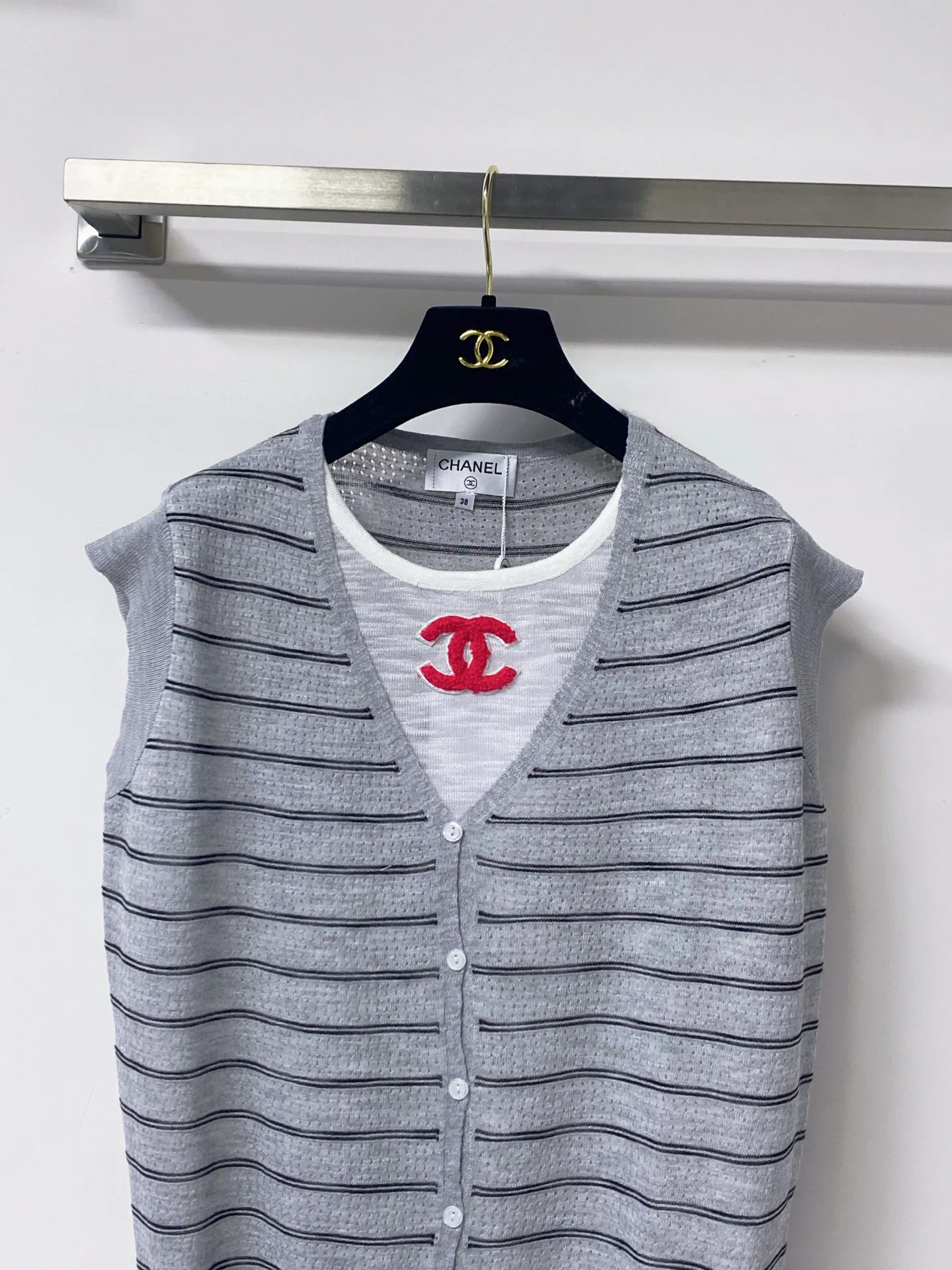 Жилеты Женские Chanel 17423748