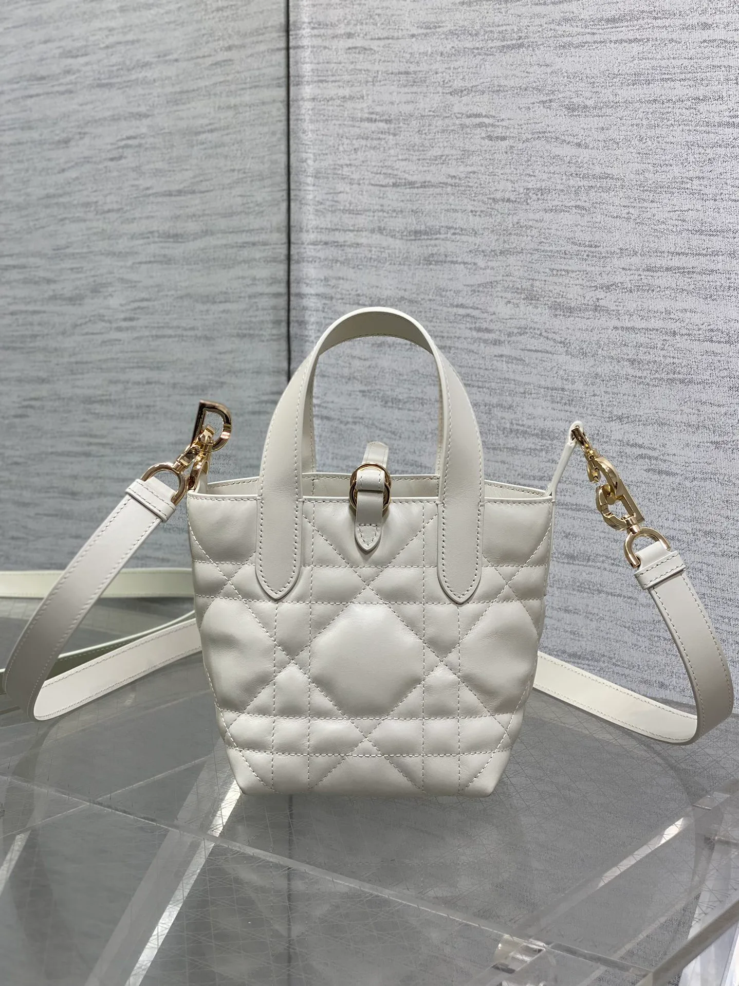 Классические Сумки Женские Christian Dior 11265139