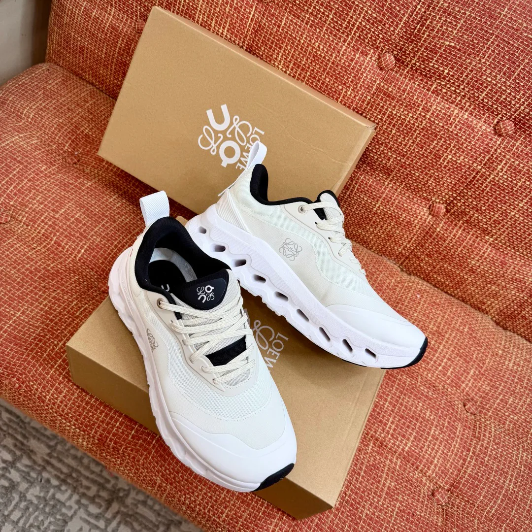 Кроссовки Женские Loewe 10469353