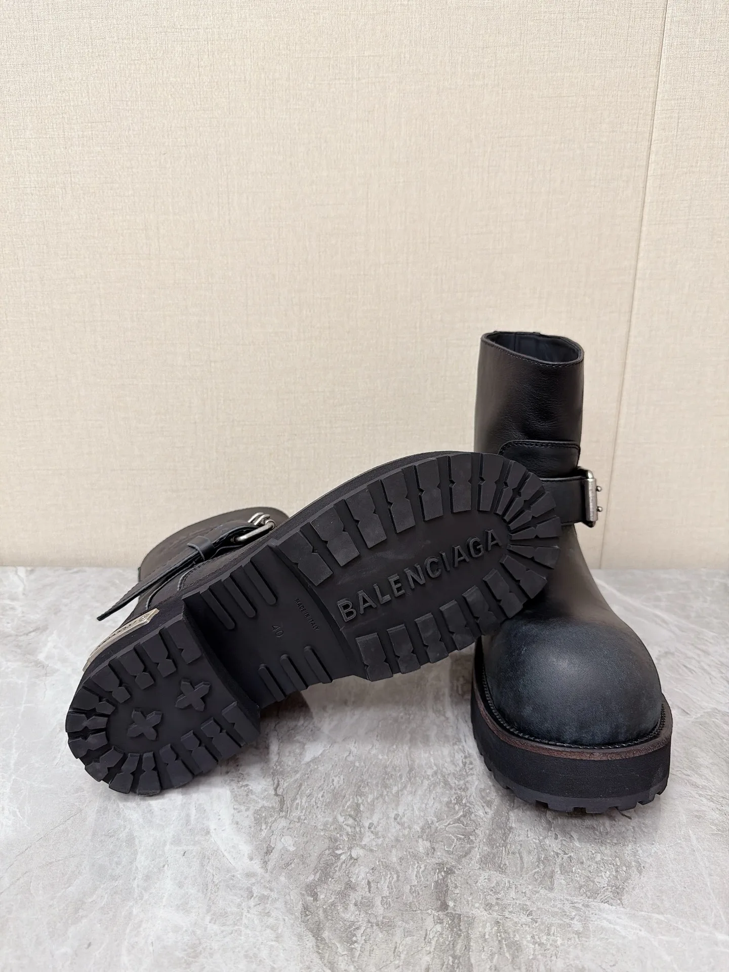 Ботинки Женские Balenciaga 18011904