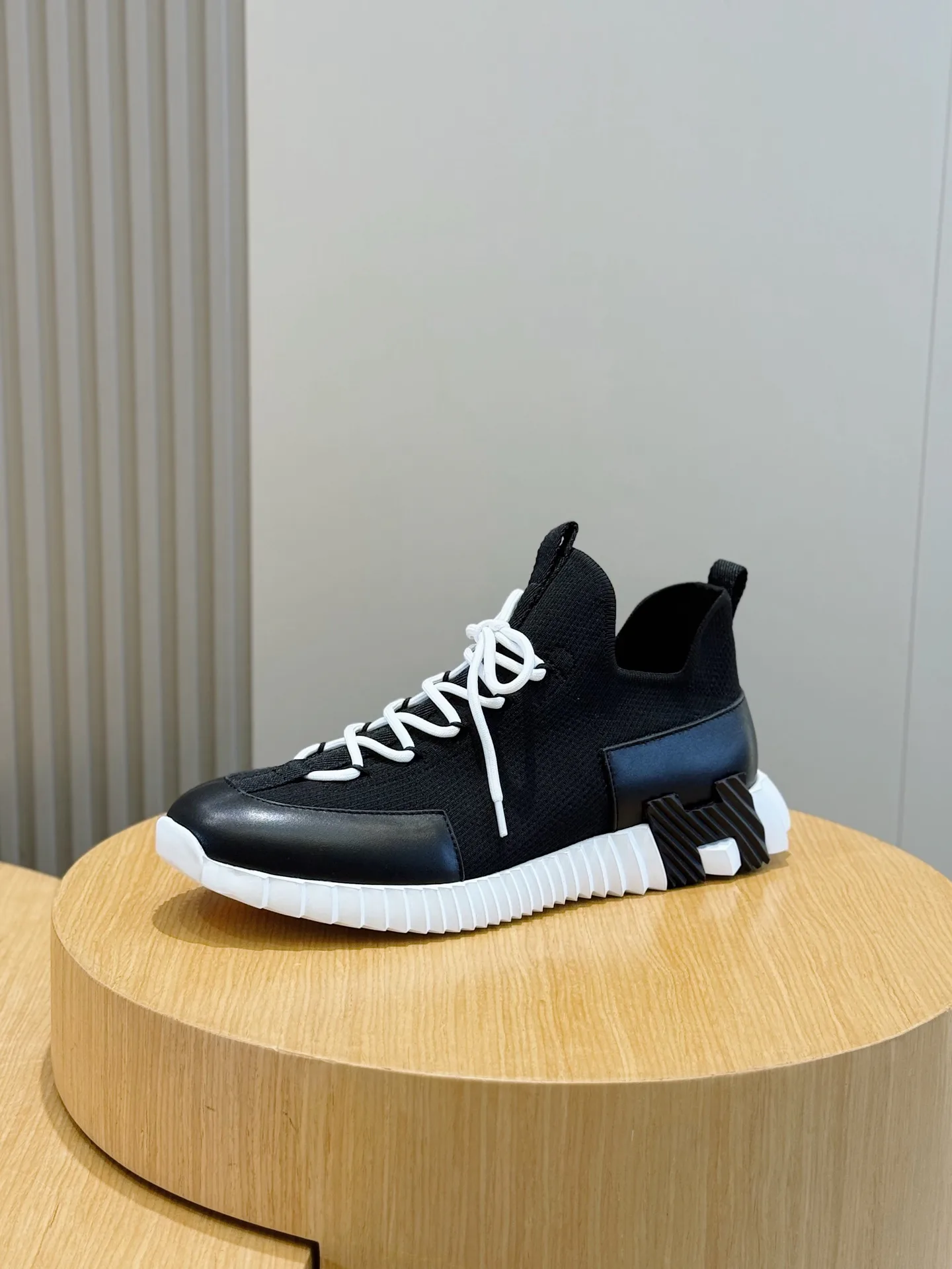 Кроссовки Мужские Hermes 600521