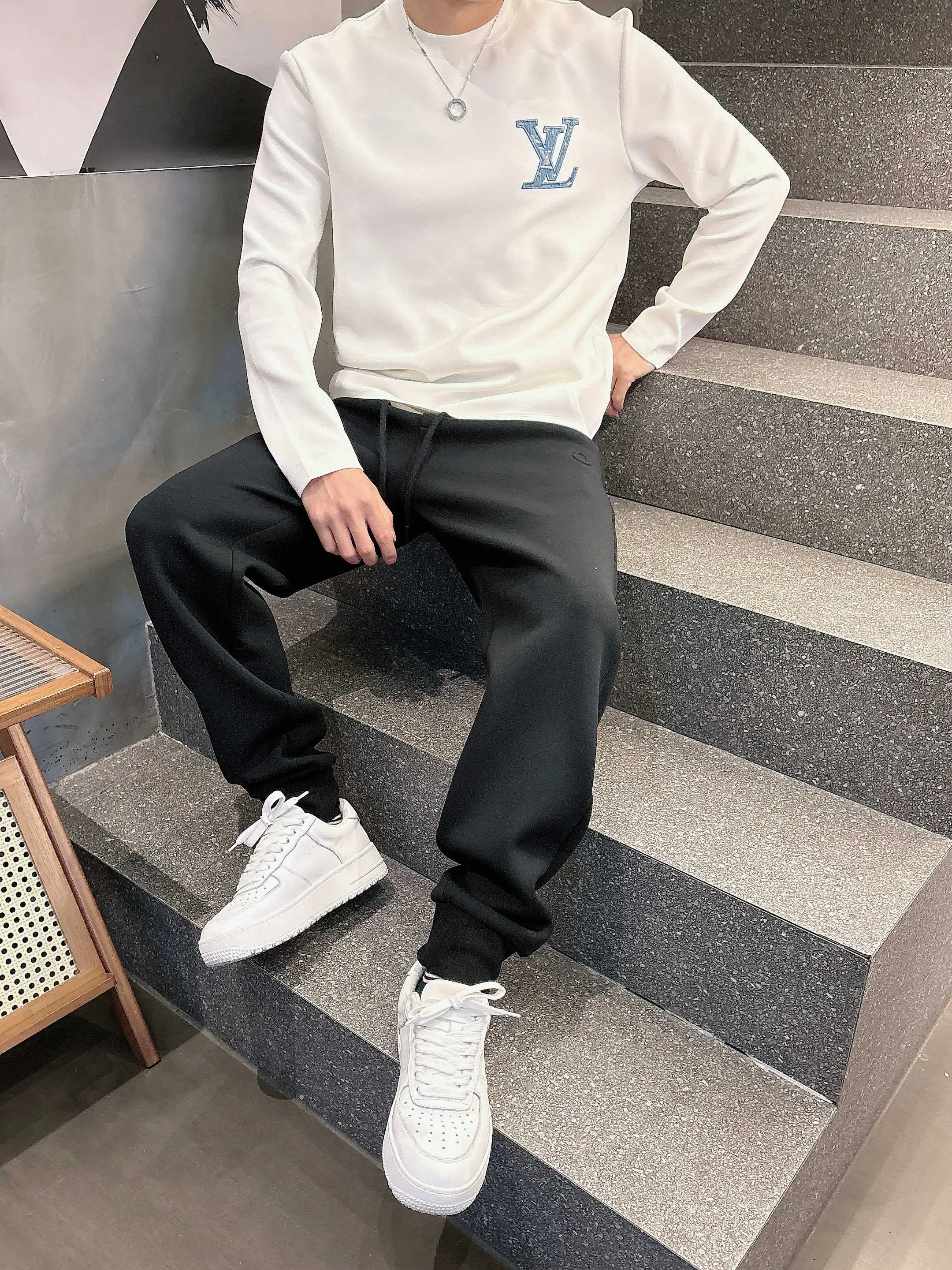 Брюки Мужские Moncler 1889264