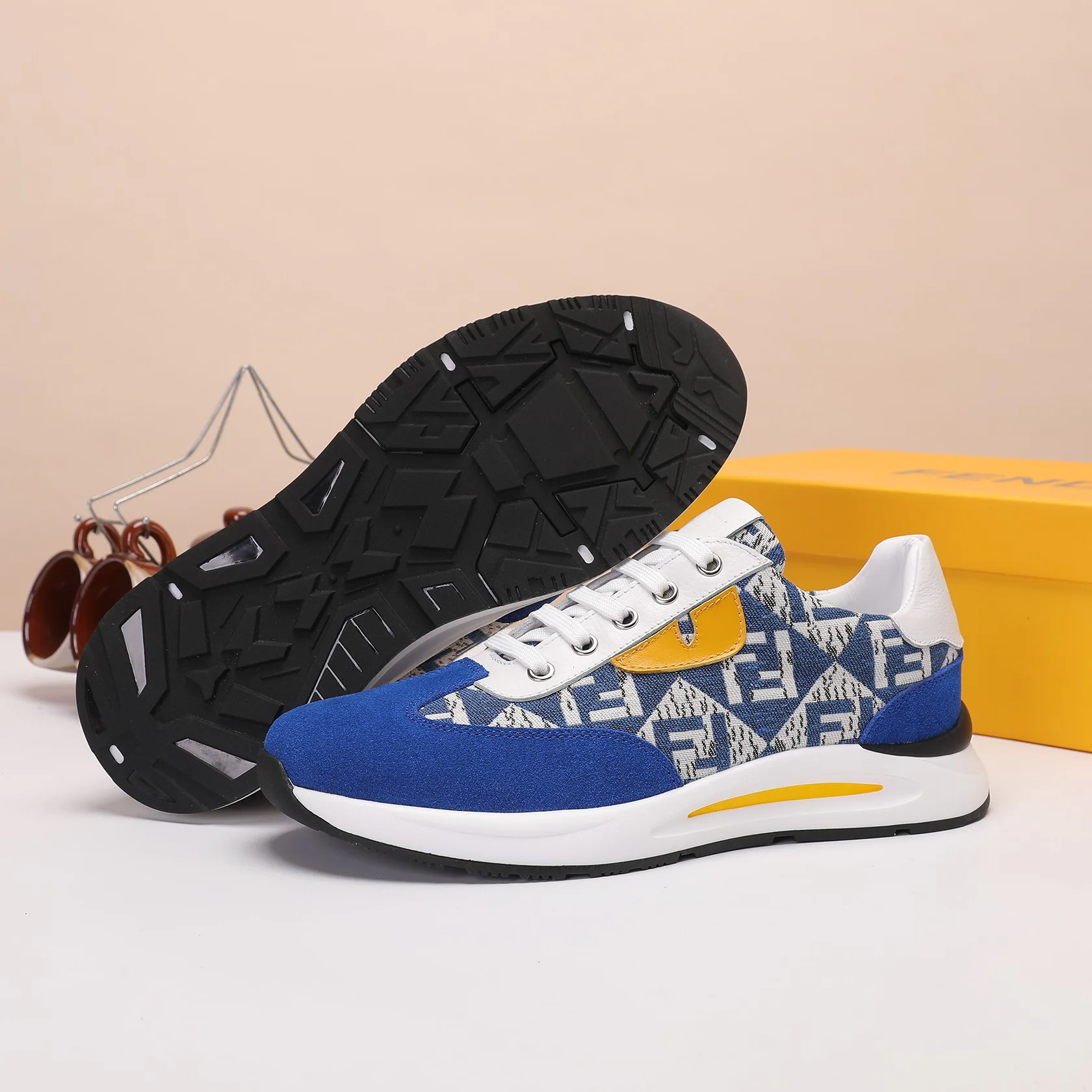 Кроссовки Мужские Fendi 1062424