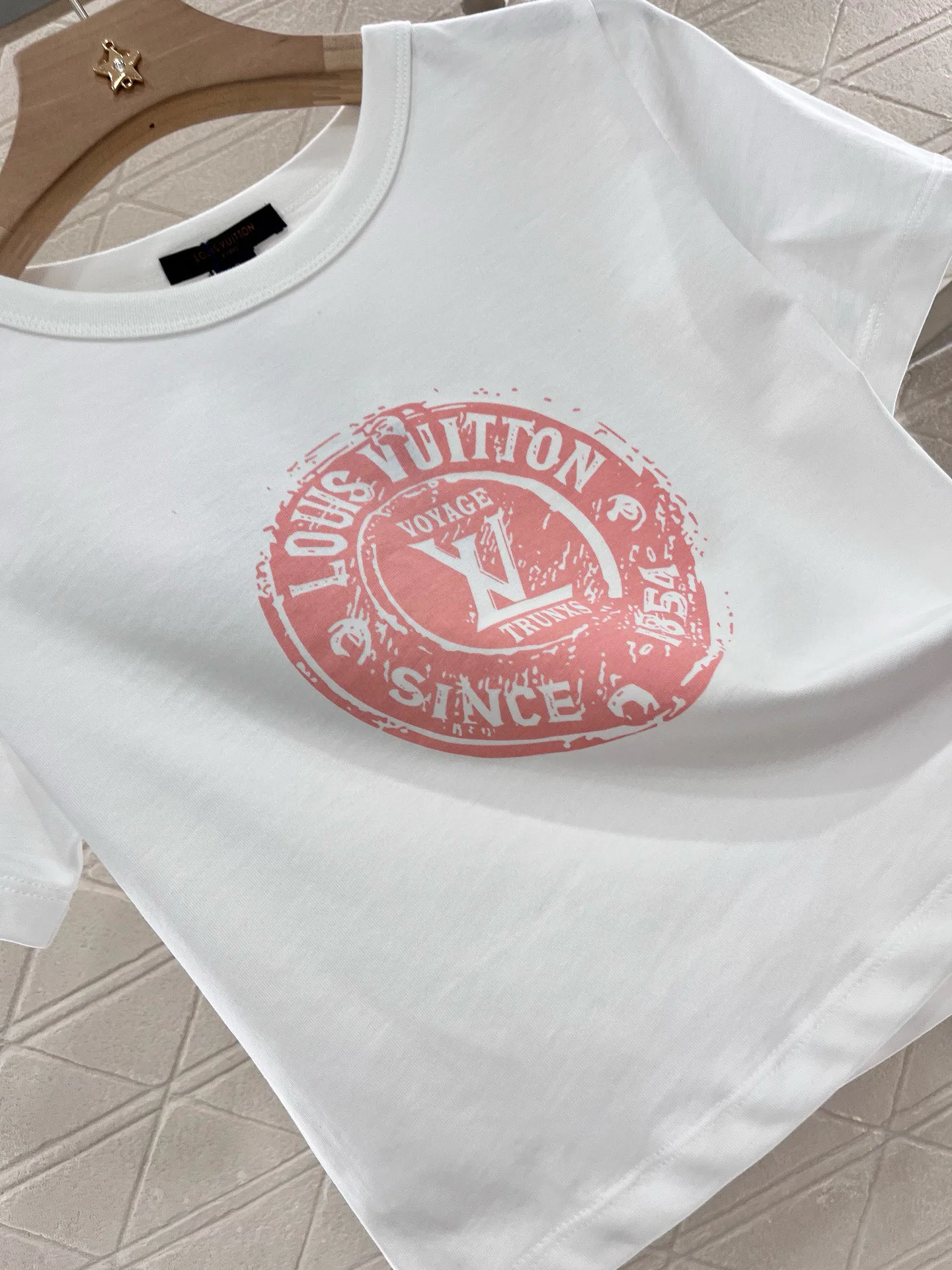 Футболки Женские Louis Vuitton 10400165