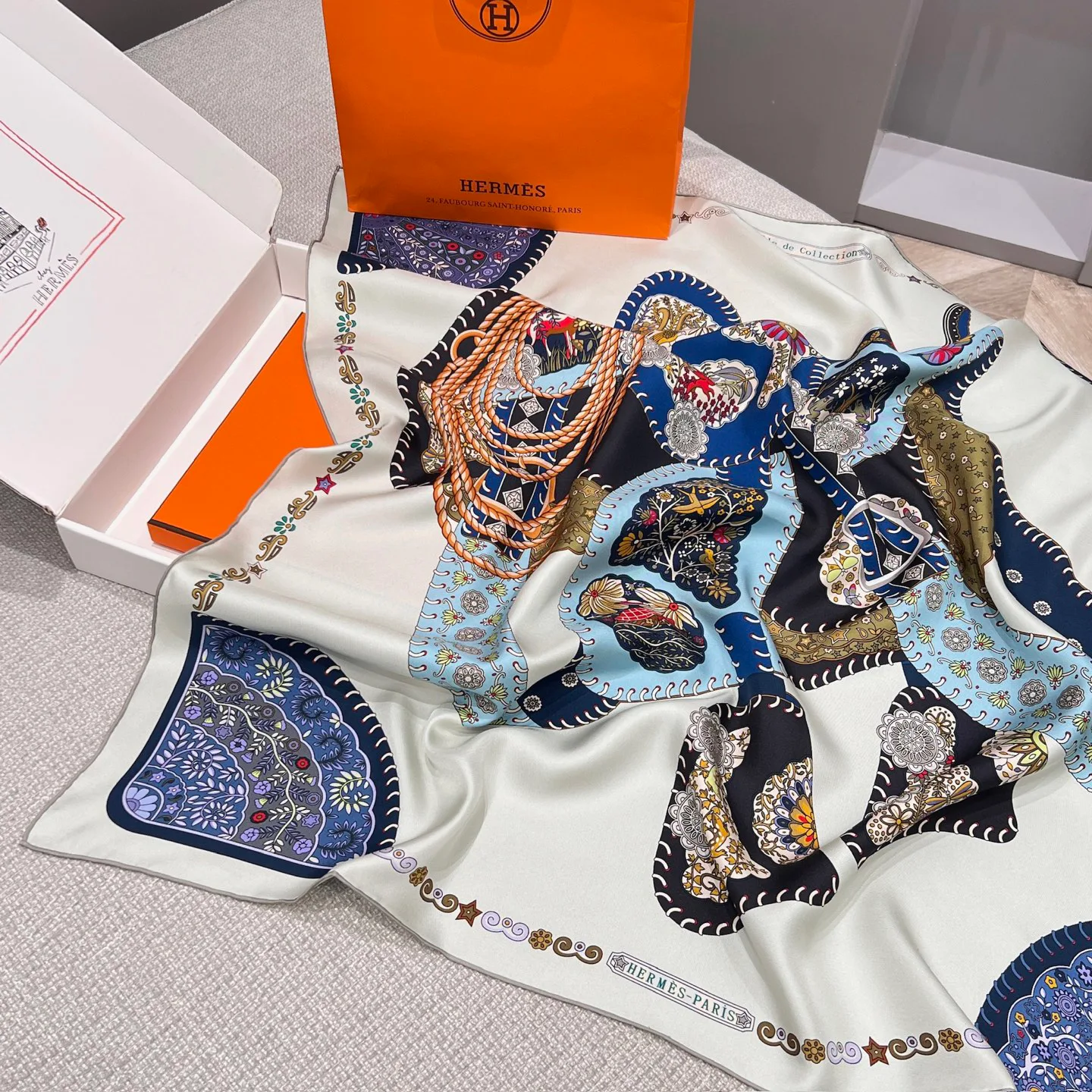 Платки Hermes 17991447